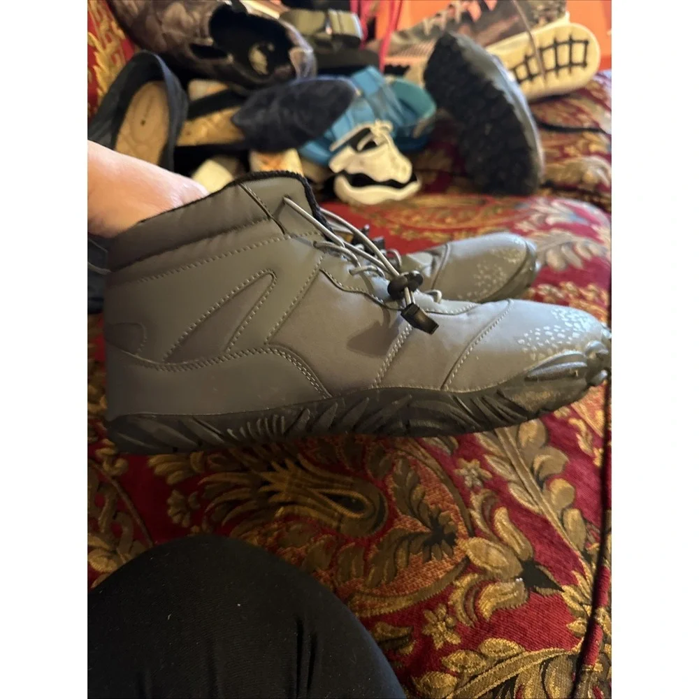 Men's Barefoot Hiking Snow Boots Size 41  Us Size 8